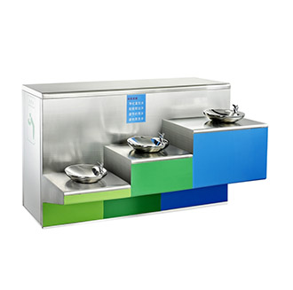 Public outdoor drinking stations